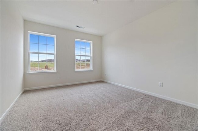 Building Photo - 135 Affinity Dr