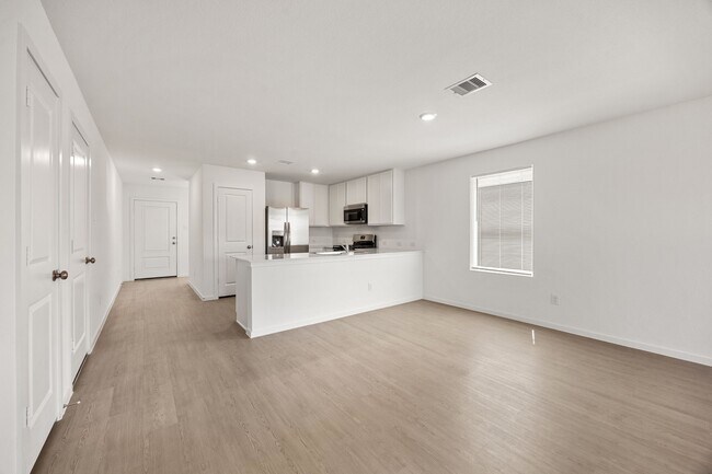 Building Photo - 17331 Glacier Frst Ln