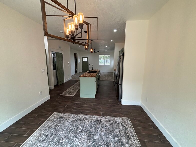 Building Photo - 2921 Decatur St