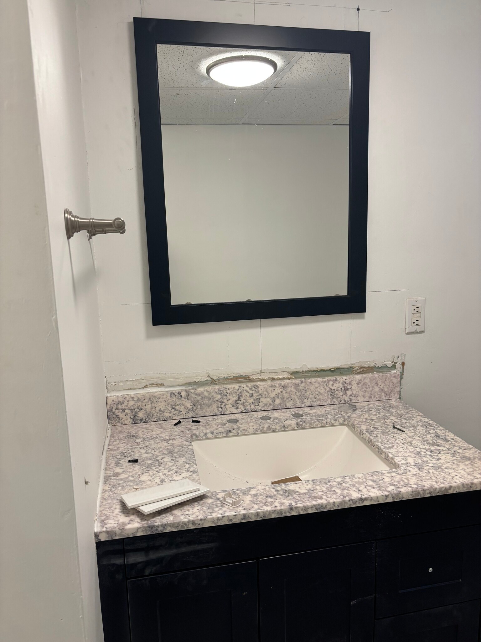 Building Photo - 119 Freeman St