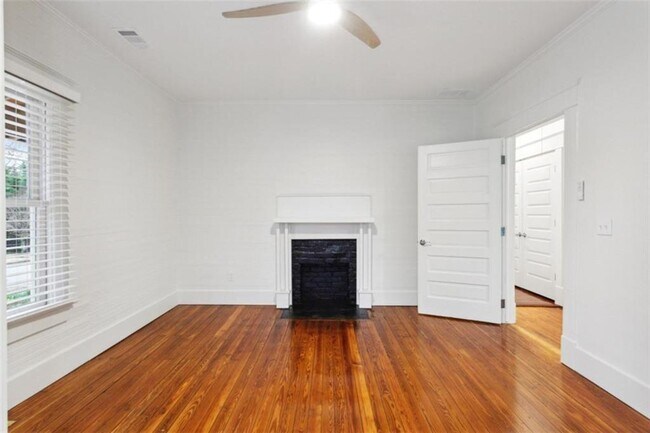 Building Photo - 111 Clifton St SE