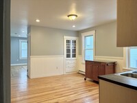 Building Photo - 51 Catharine St