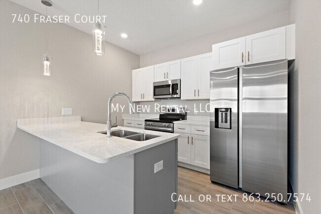Building Photo - 740 Fraser Ct