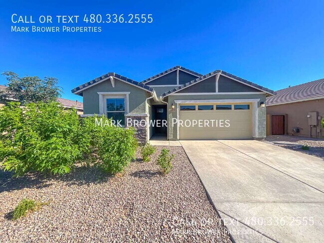 Primary Photo - 4119 E Sagebrush St