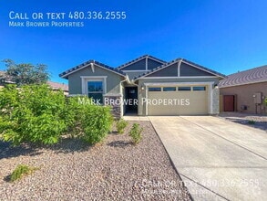 Building Photo - 4119 E Sagebrush St