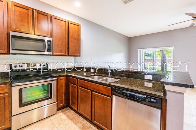 Building Photo - 3813 Black Spruce Ln