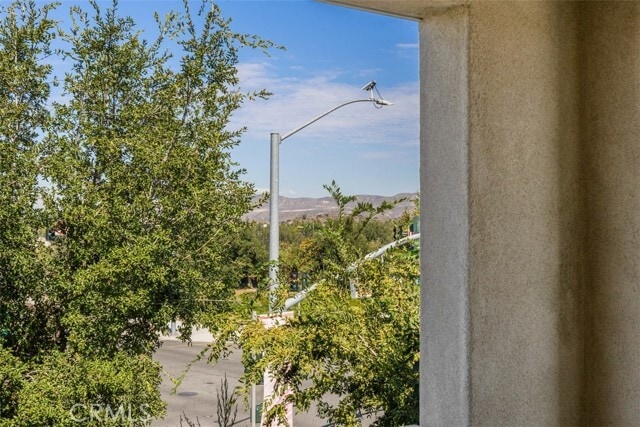 Building Photo - 395 Sawbuck