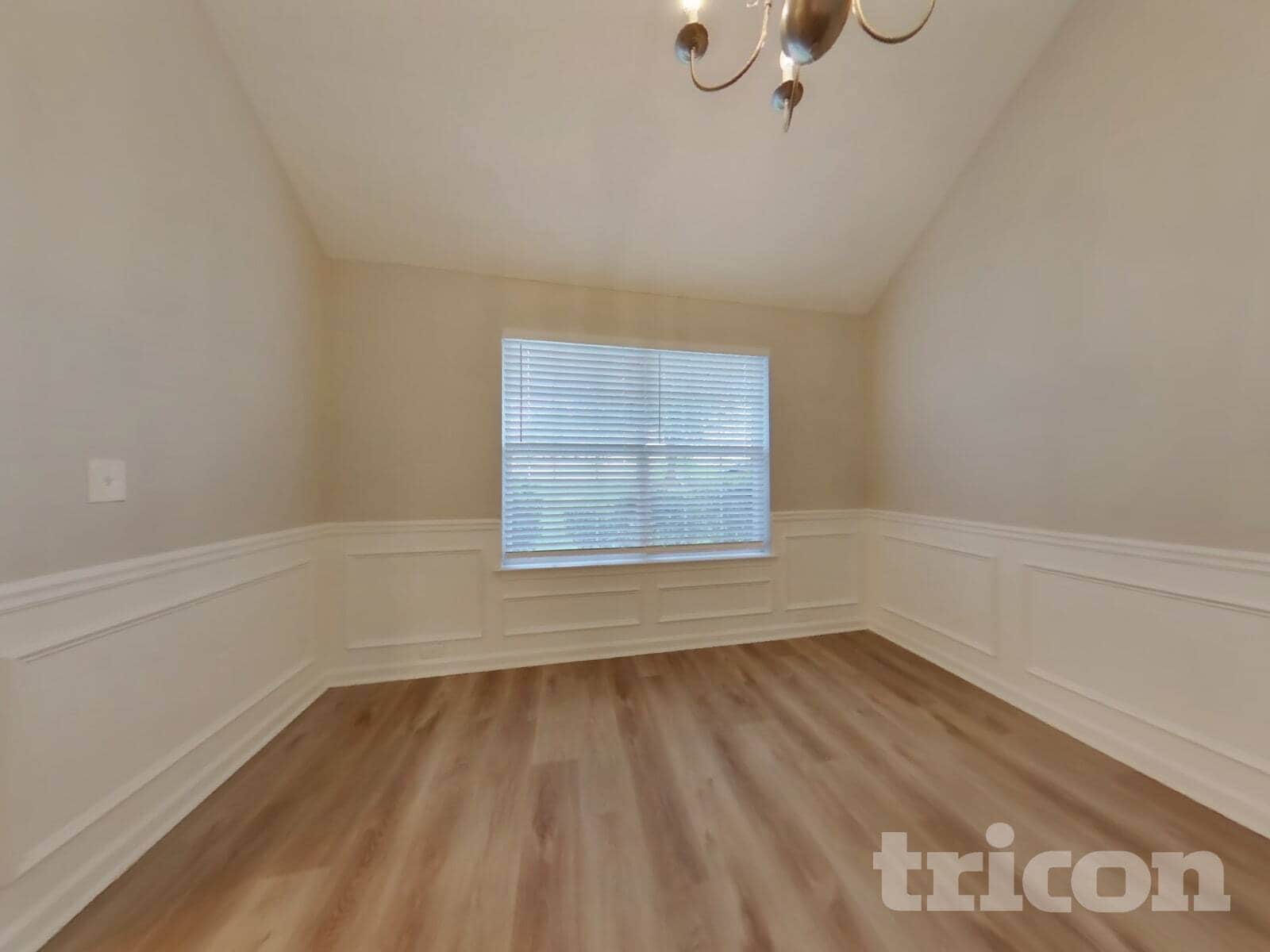 Building Photo - 6972 Foxmoor Way