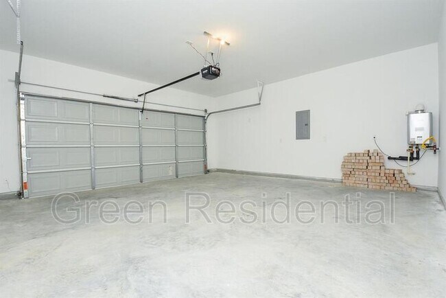 Building Photo - 22334 Auburn Cabin Ln