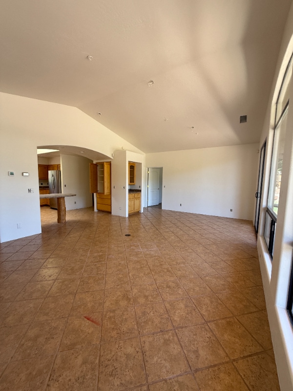 Building Photo - 55 Sunset Ln
