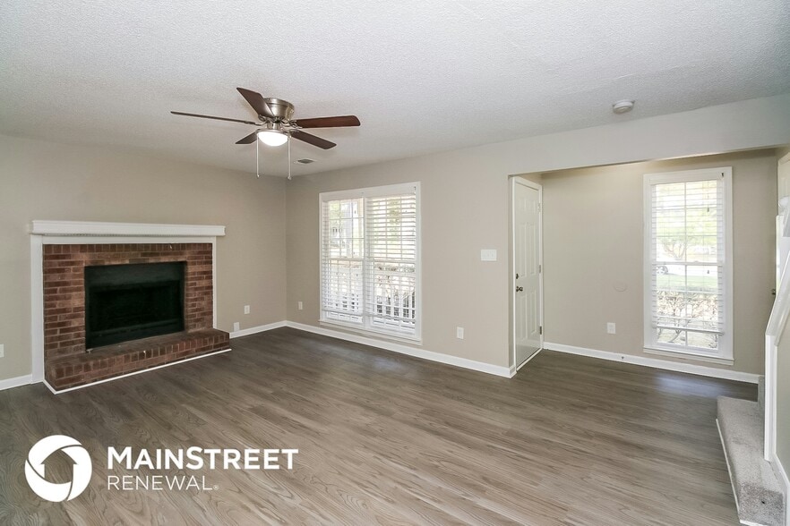 Building Photo - 10972 Clearwater Dr