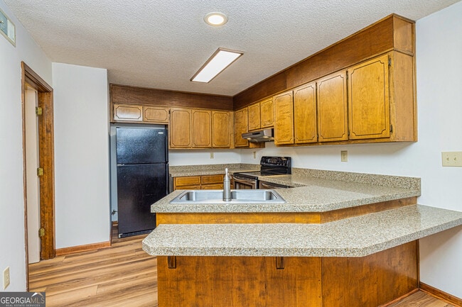 Building Photo - 105 Arbor Gate