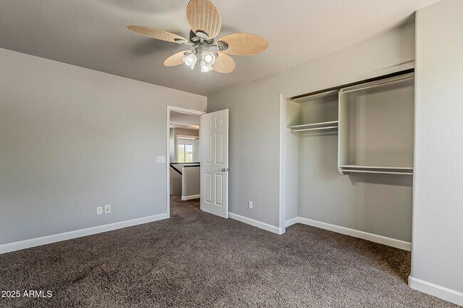 Building Photo - 21928 N Braden Rd