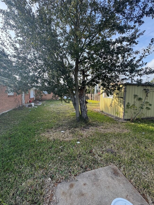 Building Photo - 2522 Jackson