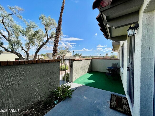 Building Photo - 14404 N Boxwood Ln