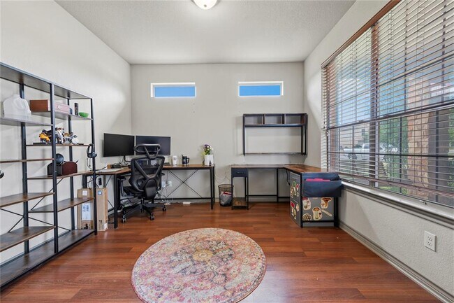 Building Photo - 8318 Campeche Bay Pl