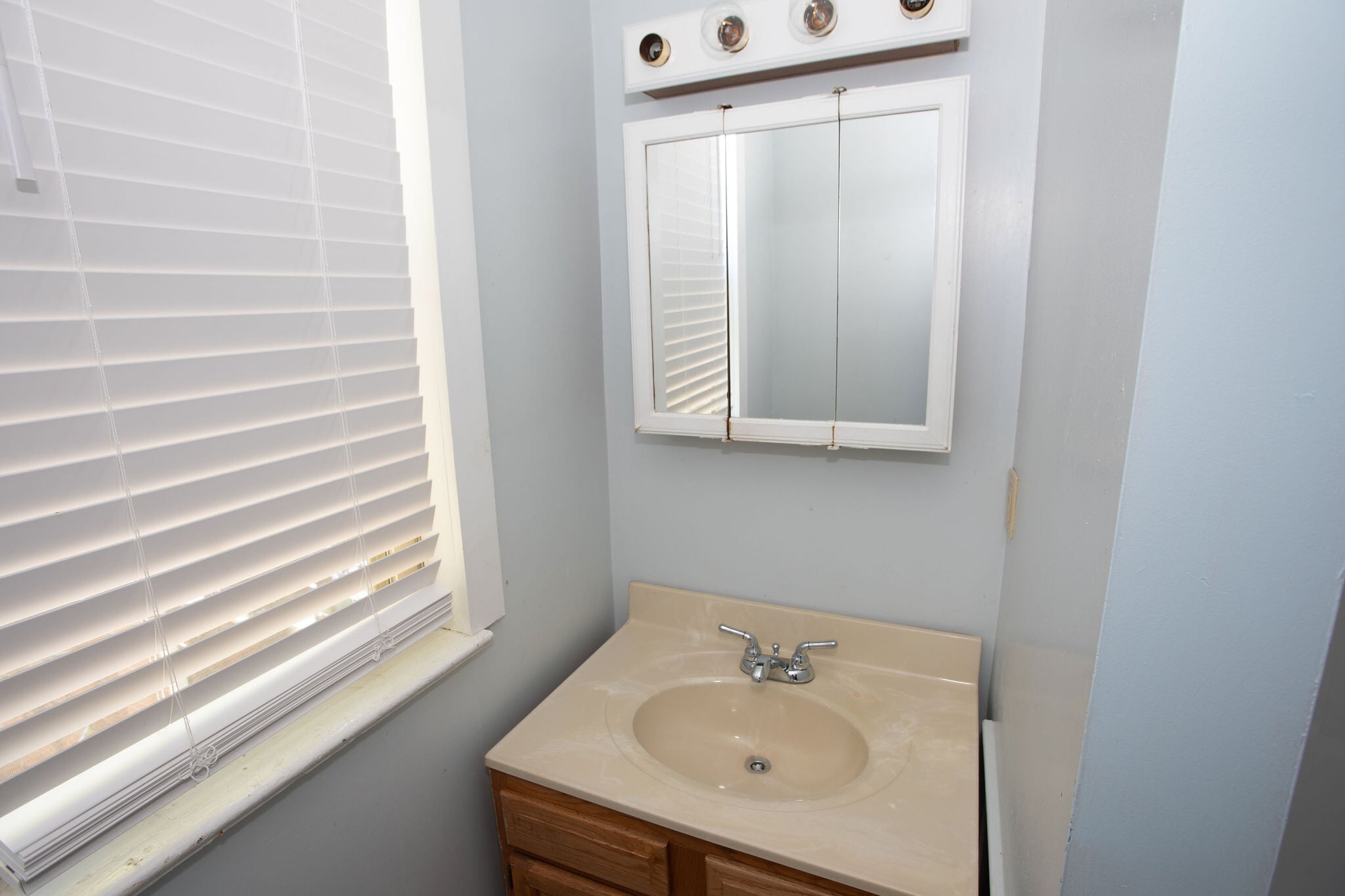 Bathroom - 2302 Murray Ave