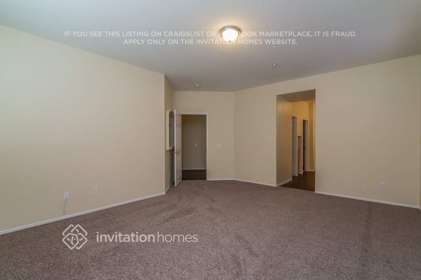 Building Photo - 7833 Calle Del Rio St
