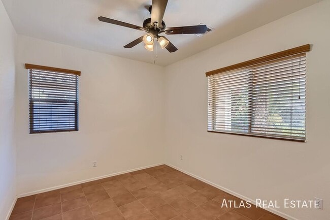 Building Photo - 2863 W Mila Way