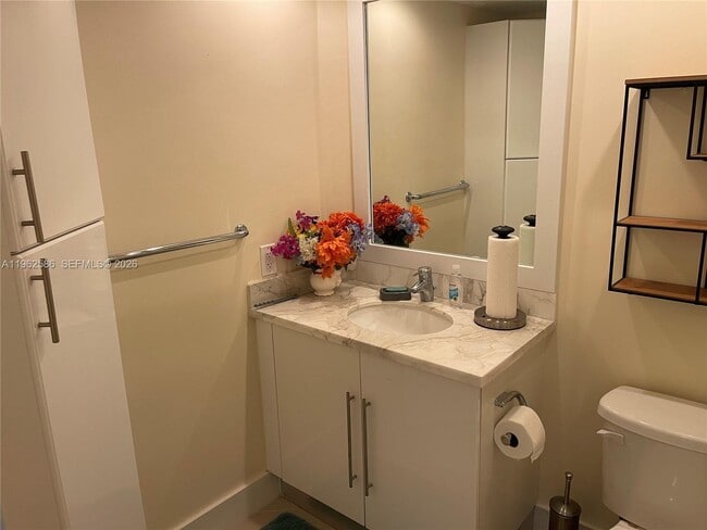 Building Photo - 3001 S Ocean Dr