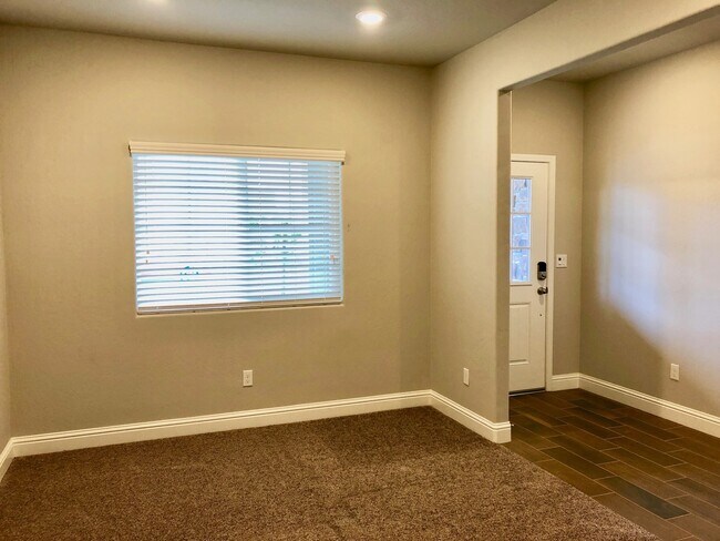 Building Photo - COMING SOON! $2,600 Shaw & Leonard, 4 Bedr...