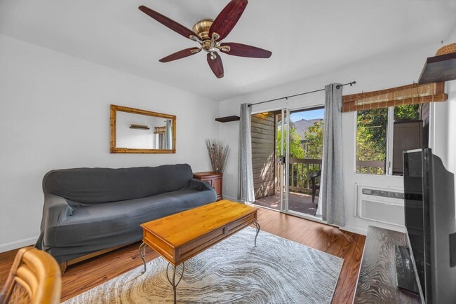 Building Photo - Fully Furnished 2BR/2BA Condo in Quiet North Kihei – Top Floor, Private Laundry, 2 Parking Stalls