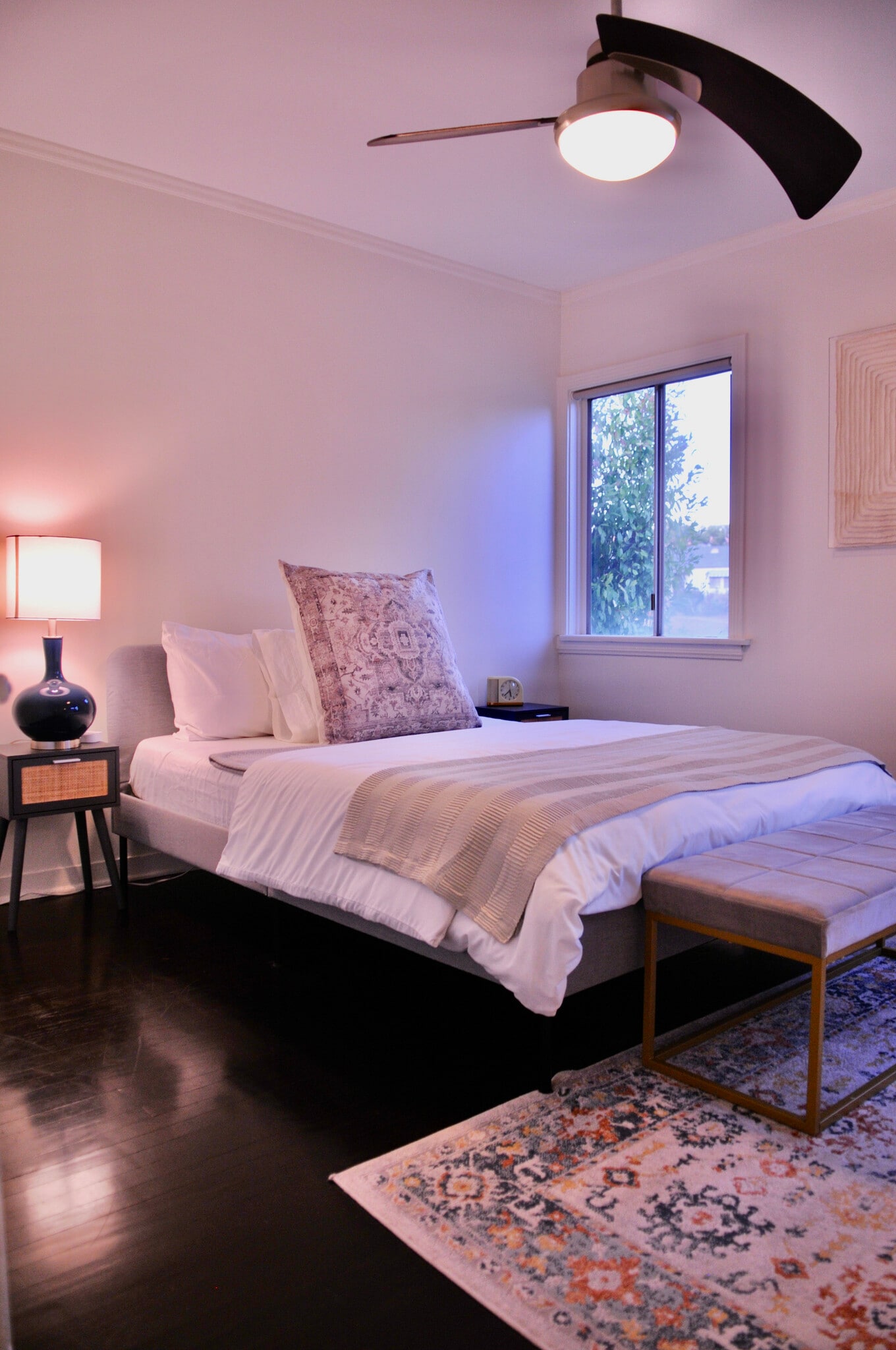 A visual of front bedroom furnished - 4927 Forman Ave
