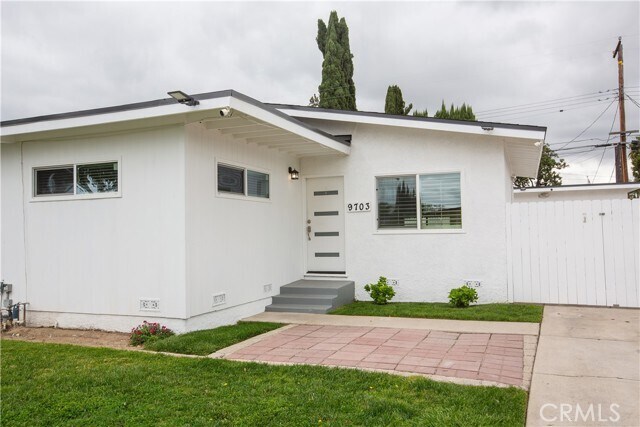 Building Photo - 9703 Lanett Ave