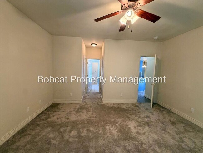 Building Photo - 1362 Branden Ln