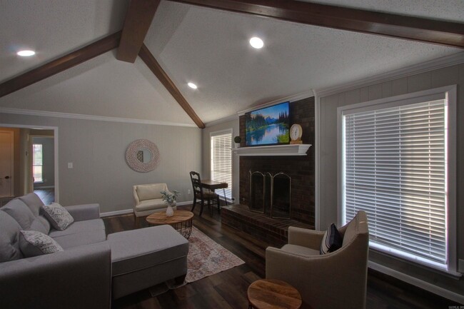 Building Photo - 3516 Skyline Blvd