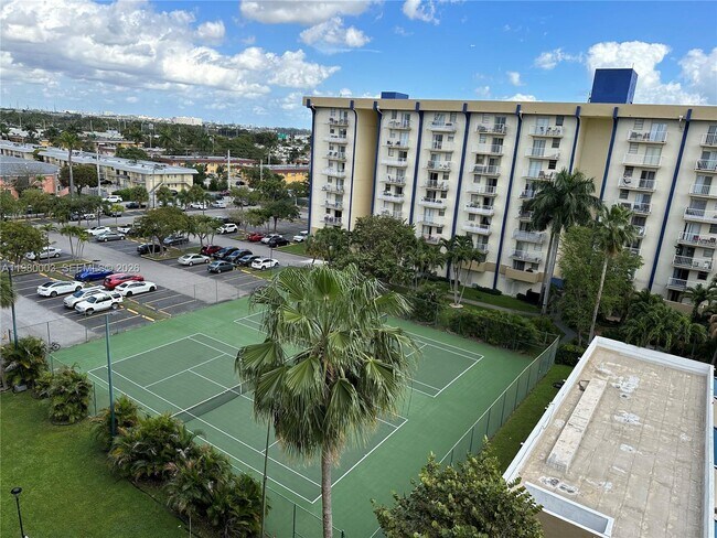 Building Photo - 801 NW 47th Ave