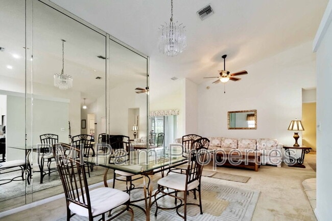 Building Photo - 3852 Wendy Anne Cir