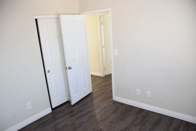 Building Photo - NORTH - 2 STORY HOME - 89081