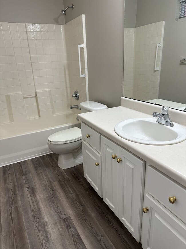 Building Photo - 76 Al Henderson Blvd