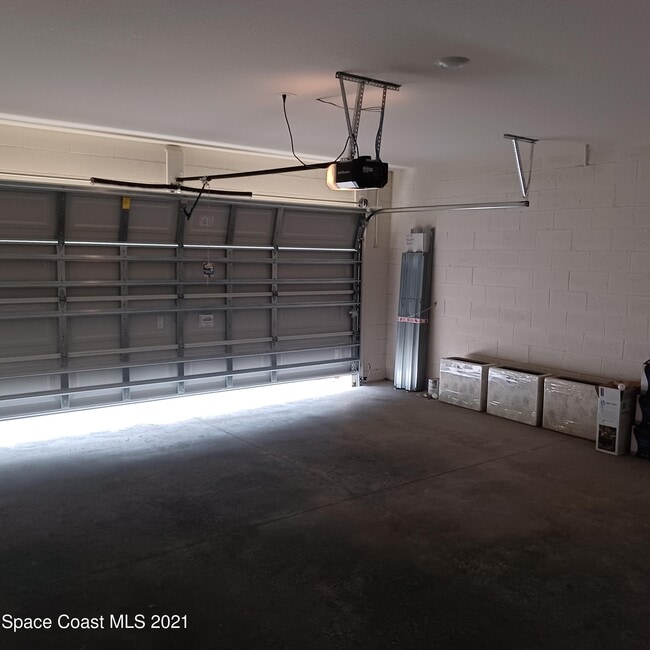 Building Photo - 6558 Marble Rd