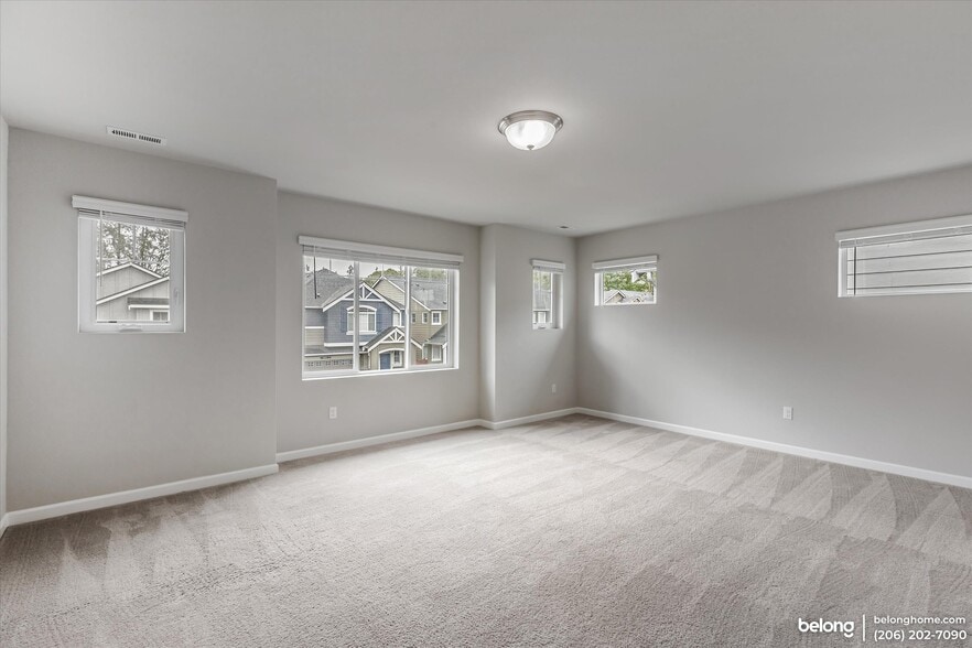 Building Photo - 10017 7th Place SE