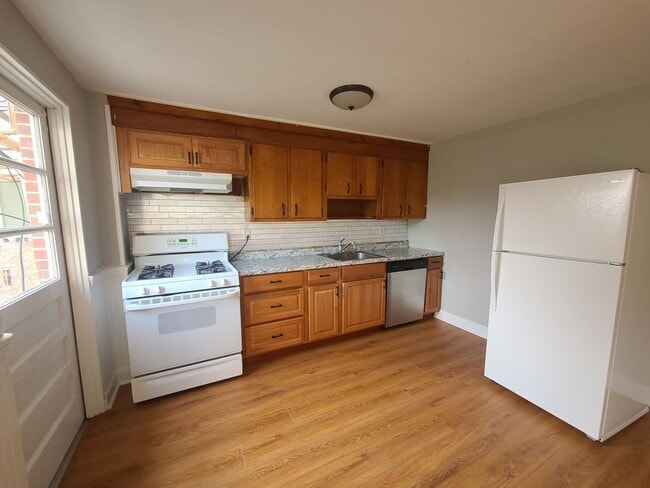 Building Photo - 303 Wisewell Ct