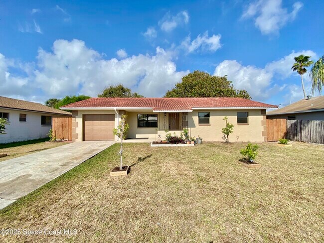 Primary Photo - 115 S Rosiland Ct