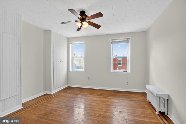 Building Photo - 2343 E Huntingdon St