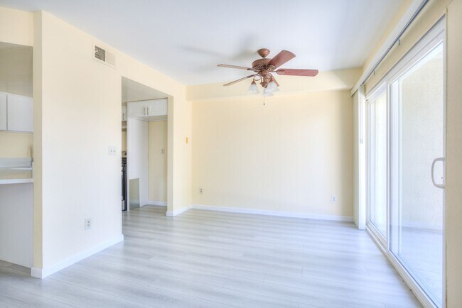 Building Photo - Rowland Unified School District?Welcome to Your Stylish West Covina Retreat!