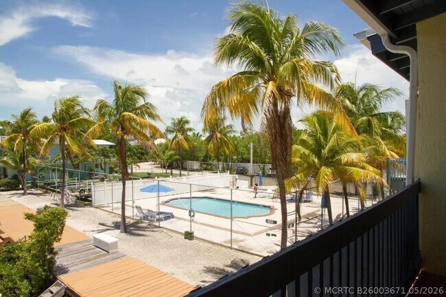 Building Photo - 164 Ocean Bay Dr