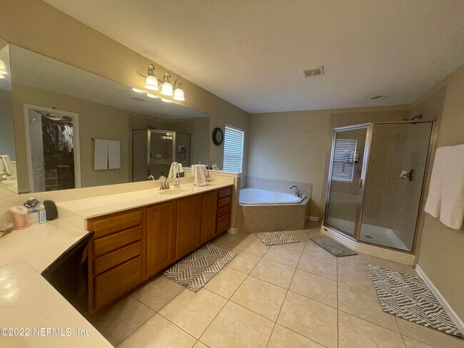 Building Photo - 346 Hefferon Dr