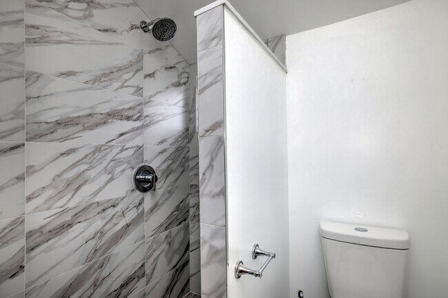 Building Photo - 83 Hawley Ave