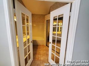 Building Photo - 8314 Clays Point