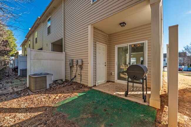 Building Photo - 4276 Sutwick Dr