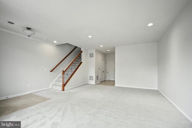 Building Photo - 23493 Adagio Terrace
