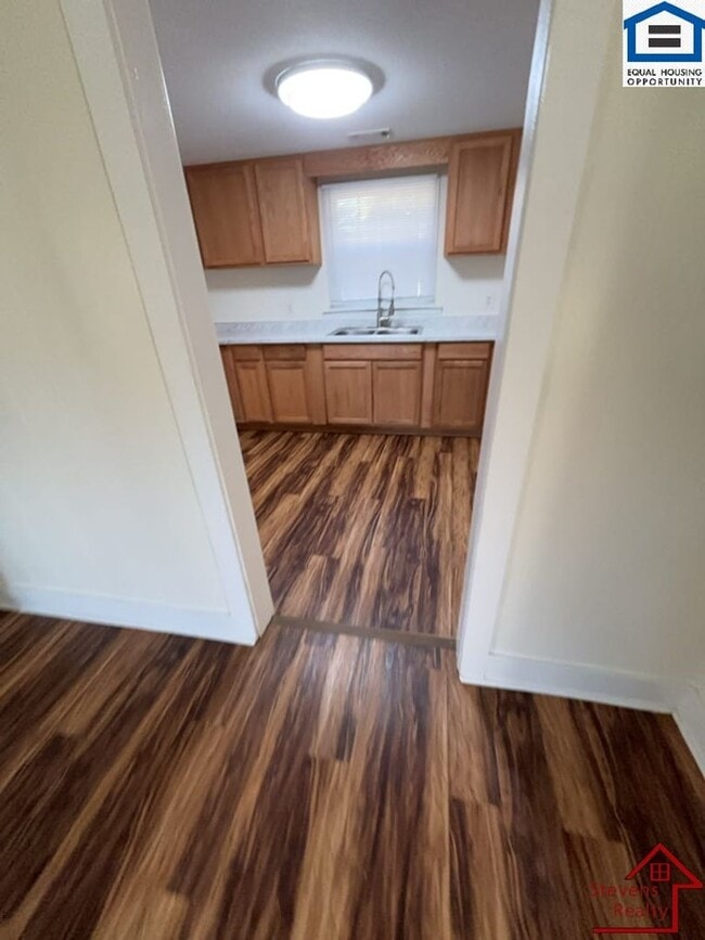 Building Photo - 312 Higginbotham Rd