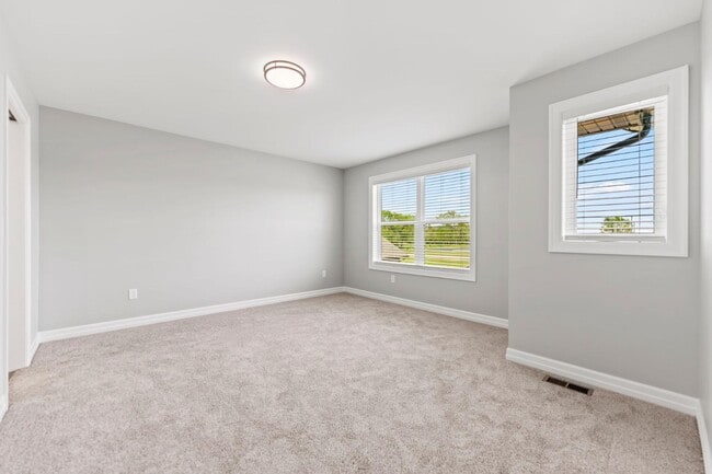 Building Photo - 11532 Willowbrook Rd