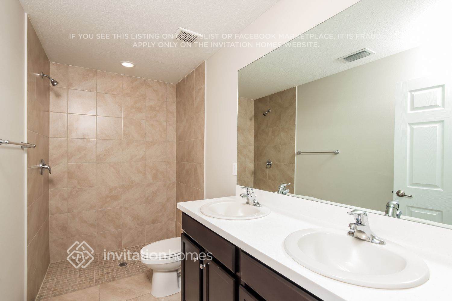 Building Photo - 555 NW North Macedo Blvd