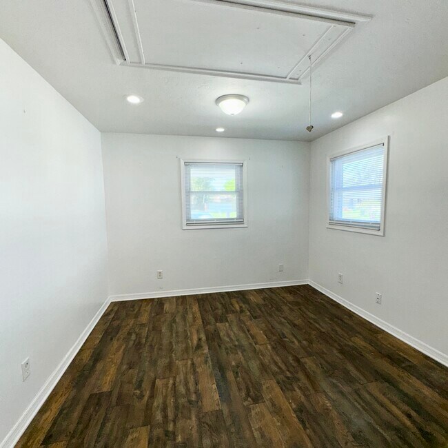 Building Photo - 2646 Cheryle Ln